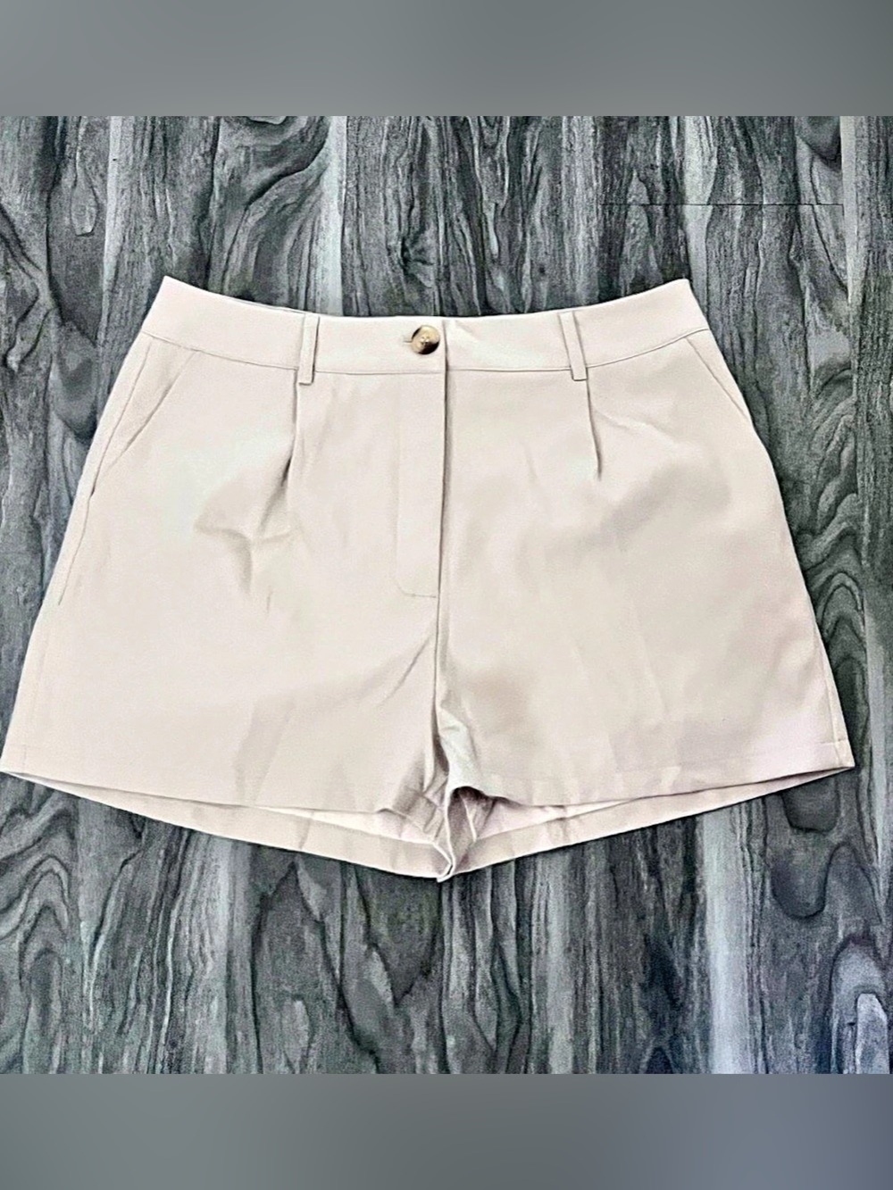 High Waist Shorts in White Like New